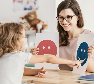 emotion emoticons used by a psychologist during a D2BFM6T
